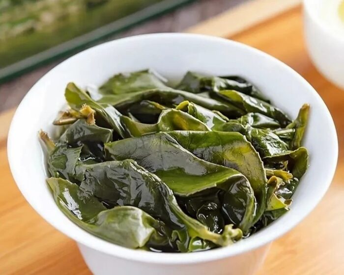 LiShan oolong brewed tea leaves