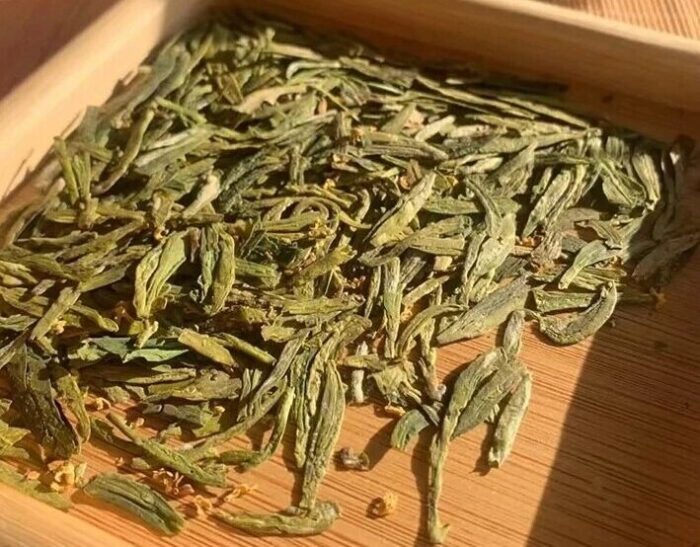 dried osmanthus guihua long jing tea