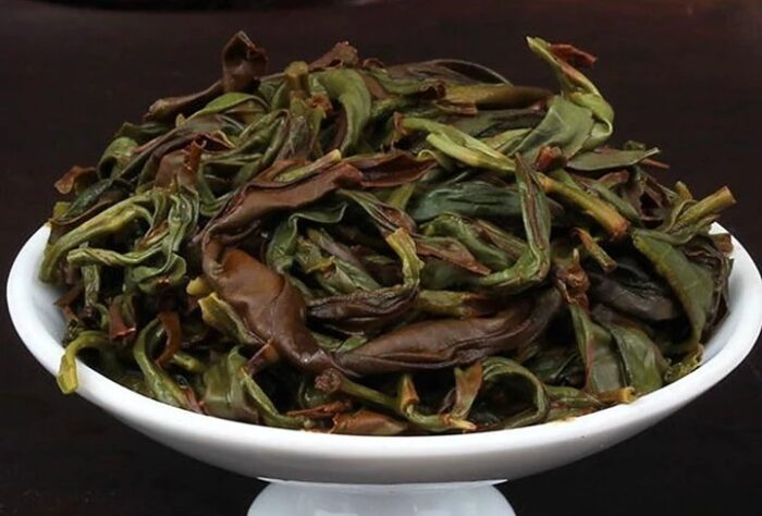 phoenix dancong qing zhu si brewed tea leaves